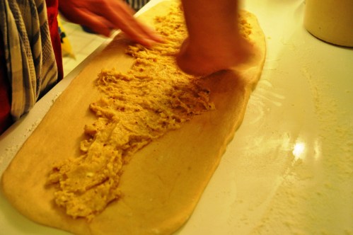 Spreading the filling