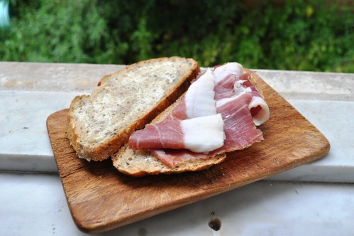 Prosciutto sandwich