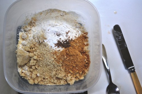 Flour, ground almonds, ground ginger, cardamom