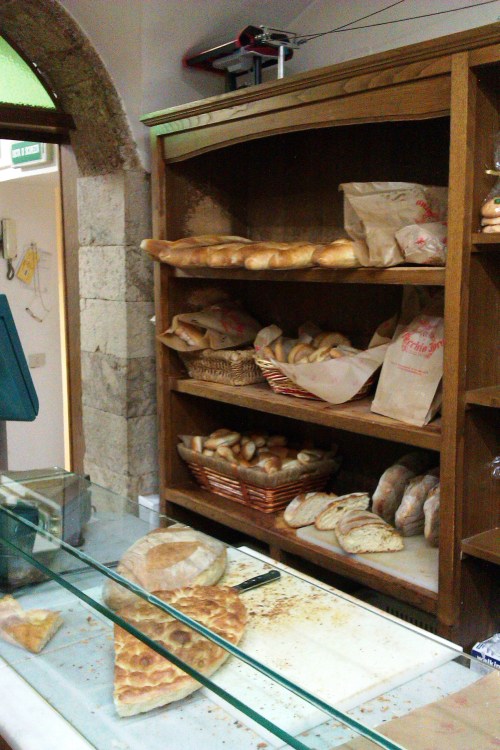 Bread at Il Vecchio Forno, Pescasseroli, Abruzzo Bread at Il Vecchio Forno, Pescasseroli, Abruzzo
