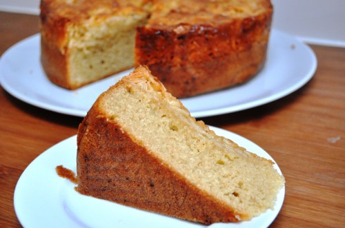 Gellatly almond cake slice