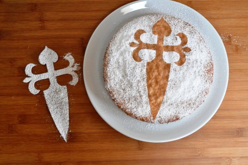 Torta de Santiago template, dusted with icing sugar